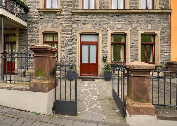 Alte Stadtvilla Am Weinberg 2 Трабен-Трарбах